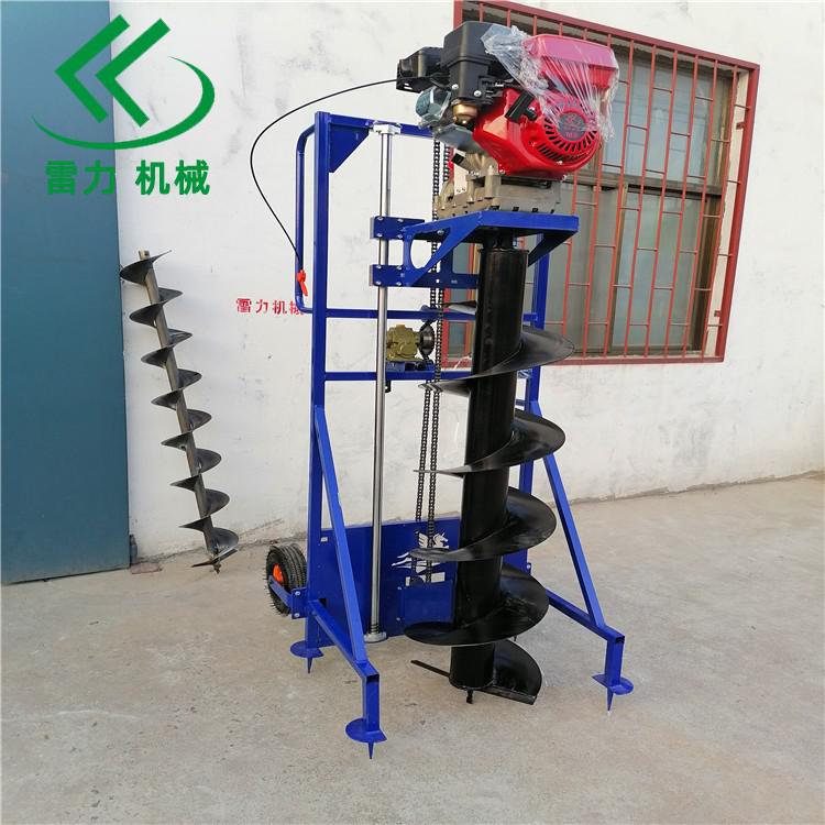帶倒檔管樁掏土機(jī).jpg