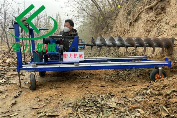 橫向鉆孔機(jī).jpg 橫向鉆孔機(jī).jpg
